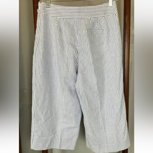 Talbots Wide Leg Crop Pant Womens 2 Petite Blue White Stripe Linen Blend Casual - Picture 2 of 8